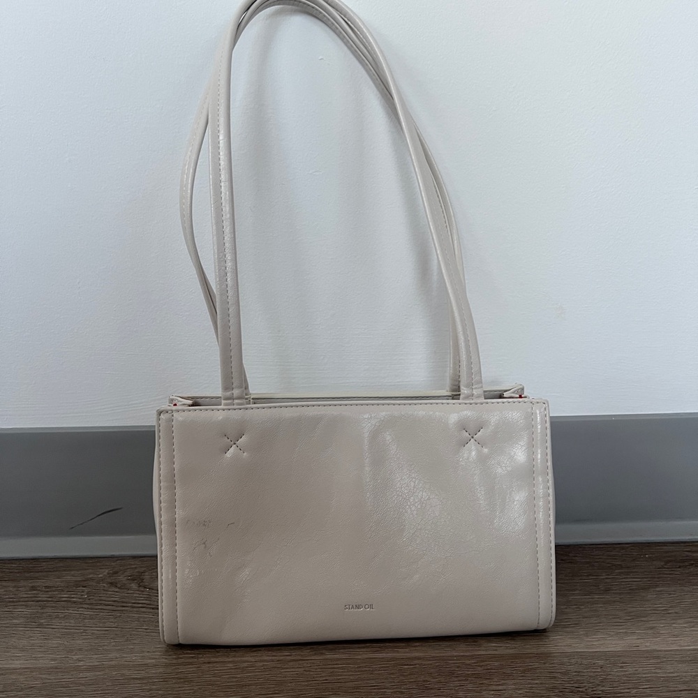 Stand Oil Oblong tiny cream. Elegant Simple Cream Shoulder Bag